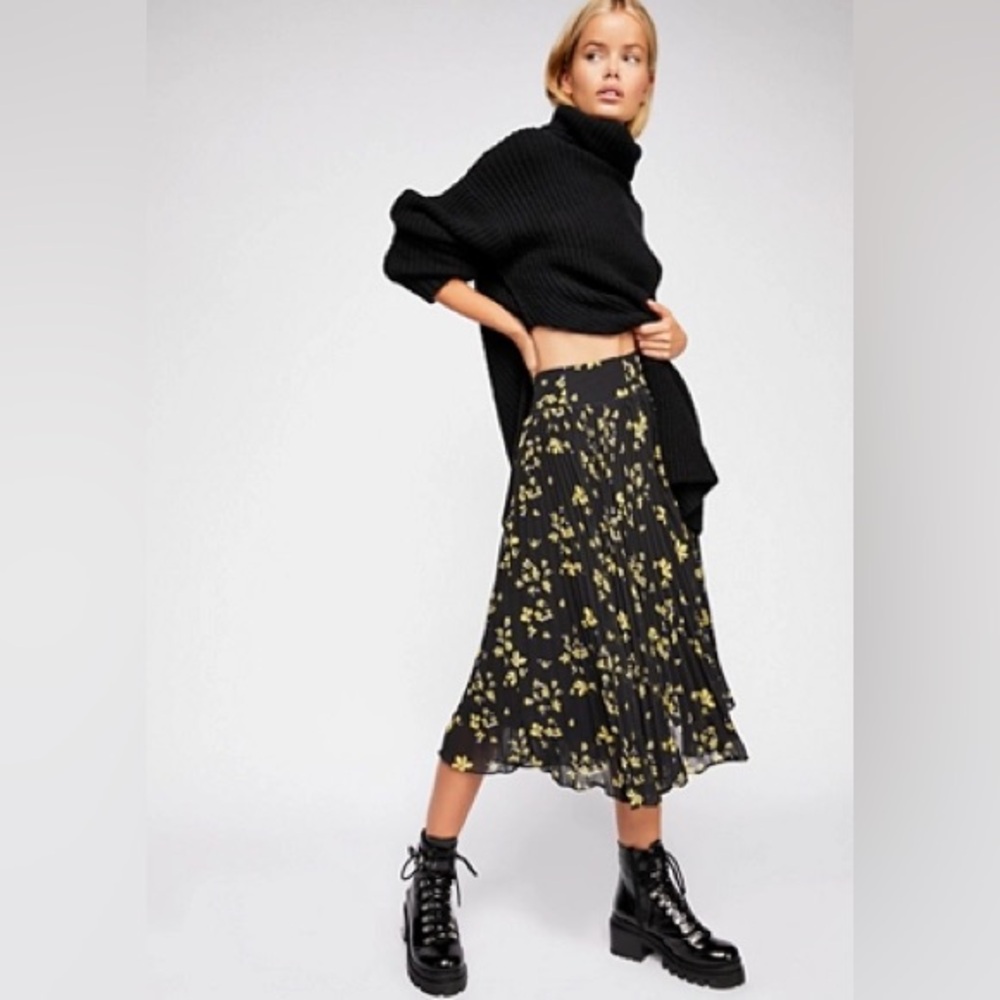 Free People Skyler Pleated Midi Skirt!